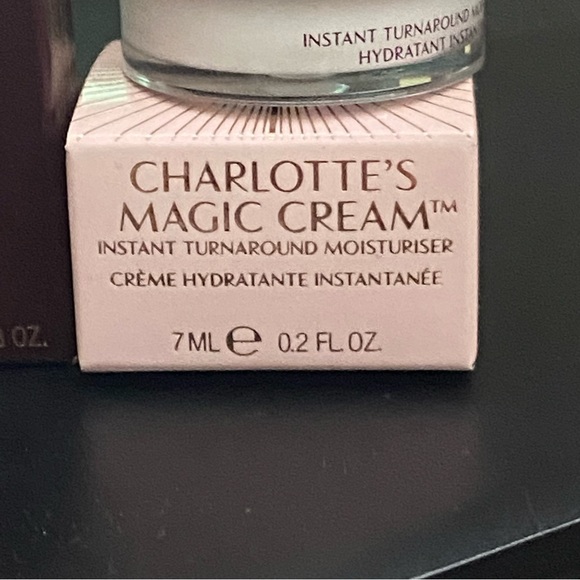 Charlotte Tilbury Magic Cream Travel Size Pillow Talk Matte Lipstick - Picture 7 of 7